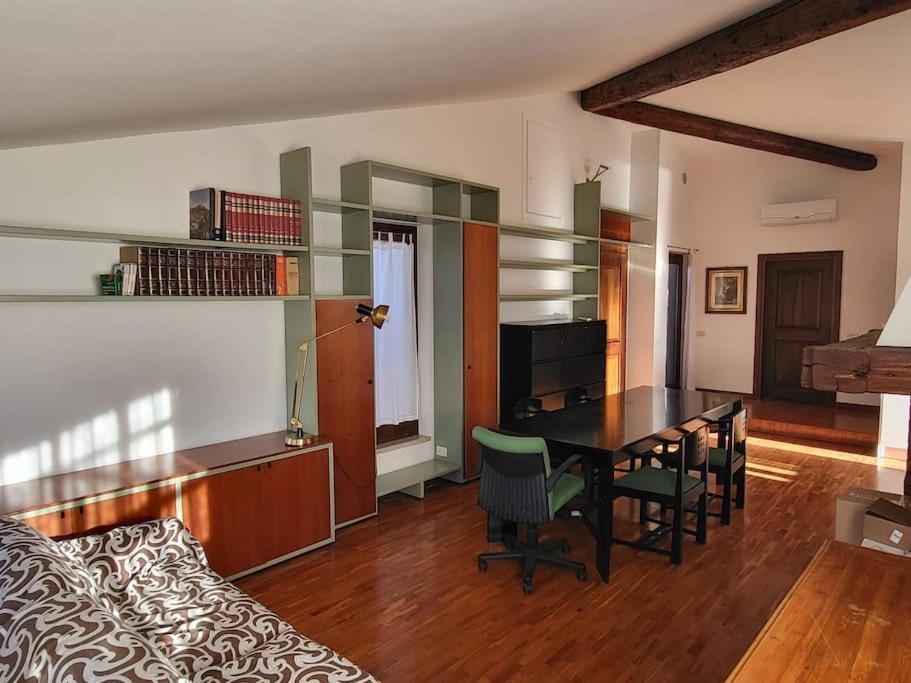 Sentirsi A Casa Apartment Chiampo ภายนอก รูปภาพ